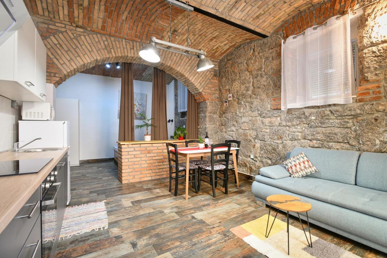 Apartment Rosenberger, Opatija Center With Parking ภายนอก รูปภาพ