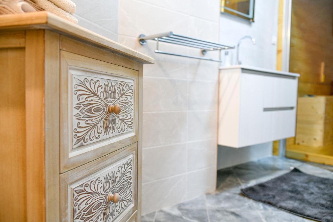Apartment Rosenberger, Opatija Center With Parking ภายนอก รูปภาพ